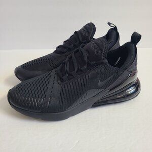 NEW Nike Air Max 270 Shoes AH8050-005 Size 11 Triple Black
